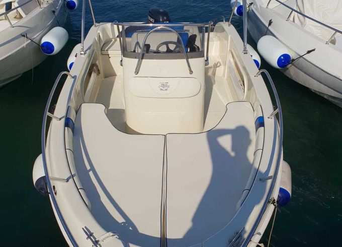 prua al vento e idea marine e quick silver 5.80