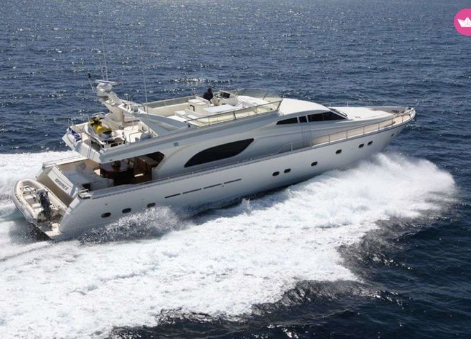 ferretti 80