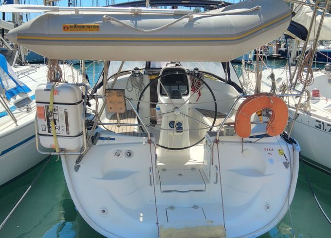 bavaria 30 cruiser
