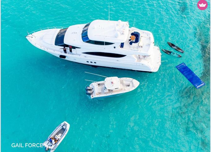 hatteras convertibile