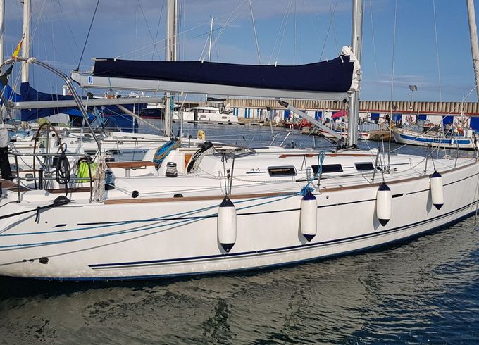 dufour dufour 44 performance