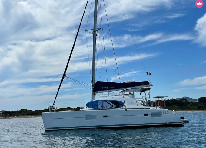 lagoon 380
