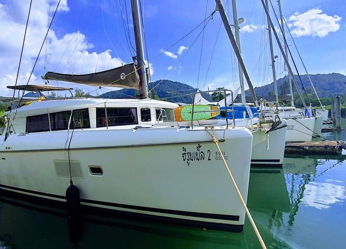 lagoon 421