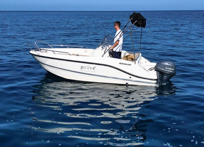 quicksilver activ 555 open