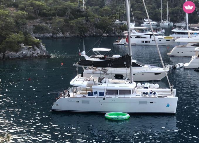 lagoon lagoon 450 s