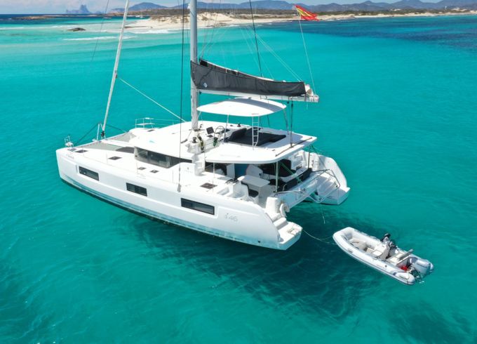 lagoon 46