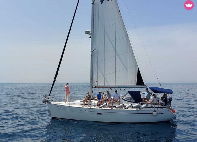 bavaria 37