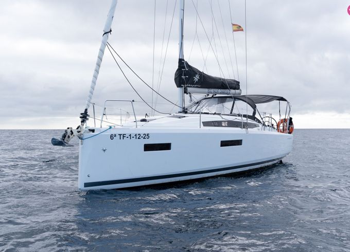 sun odyssey 380