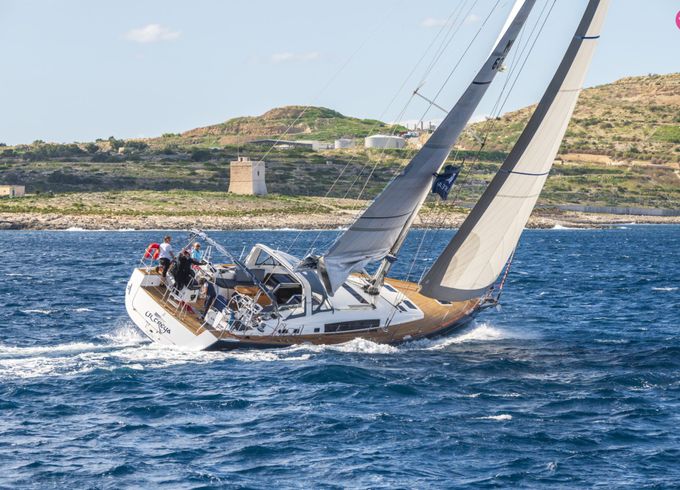 beneteau oceanis 60