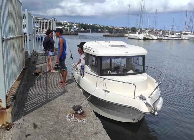 quicksilver 690 arvor