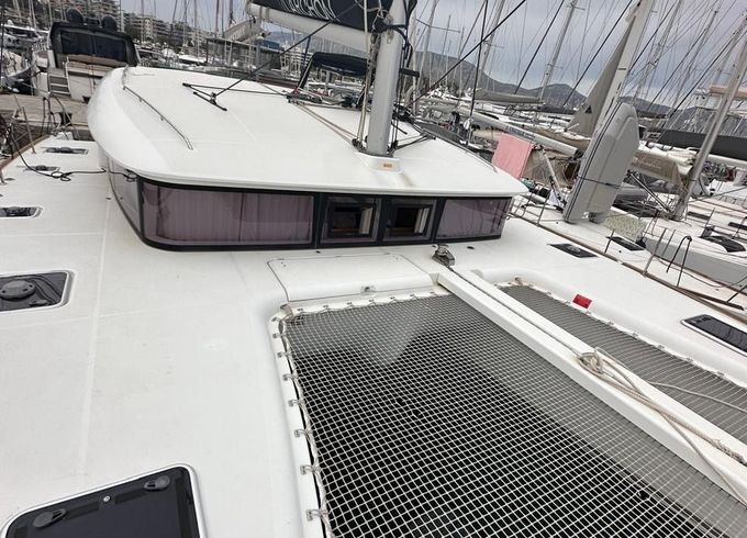 lagoon 400 s2