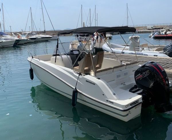 quicksilver activ 675 open