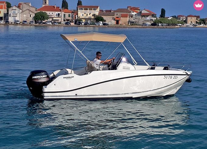quicksilver activ 555 open