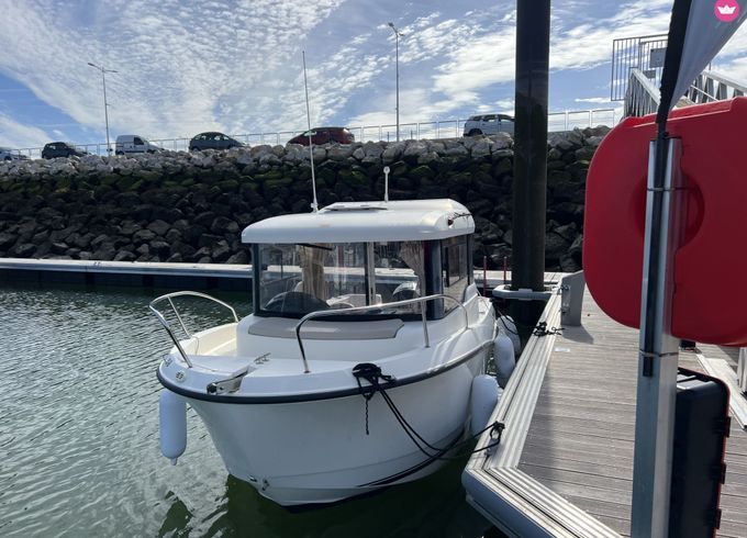 quicksilver 555 pilothouse
