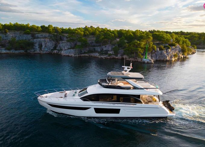 azimut azimut 68 fly