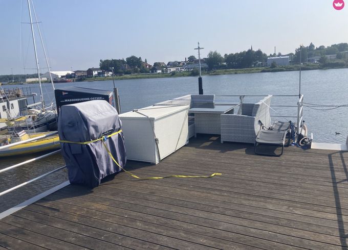 neumann yachting / dh marine trave 880
