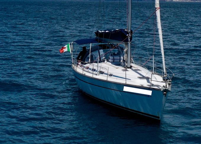 a floating villa between sorrento &amp; capri bavaria 44