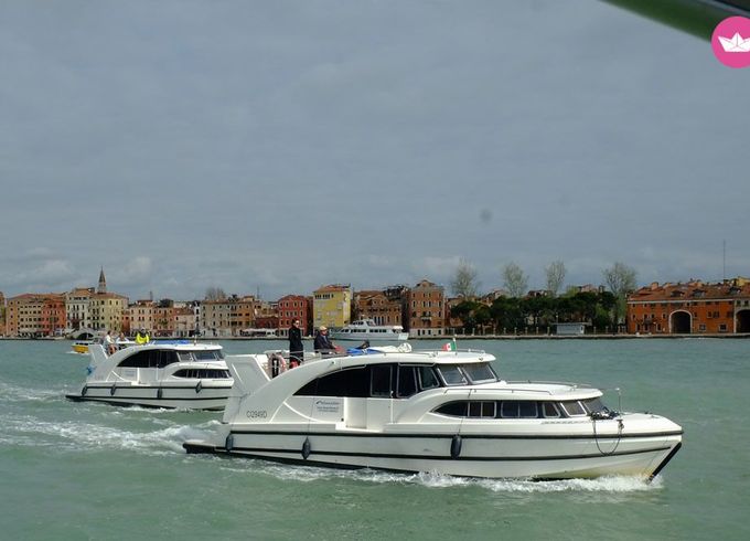houseboat minuetto 6