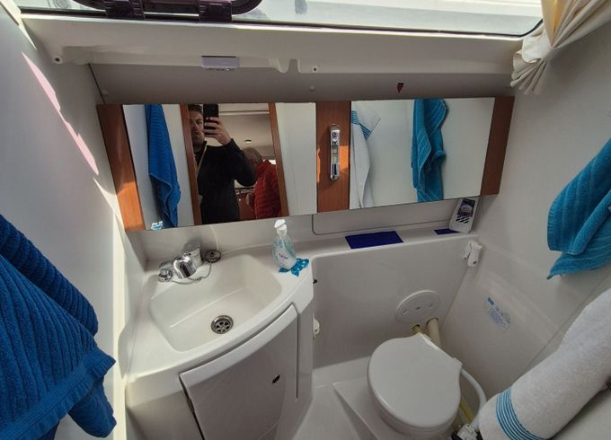 beneteau oceanis 37