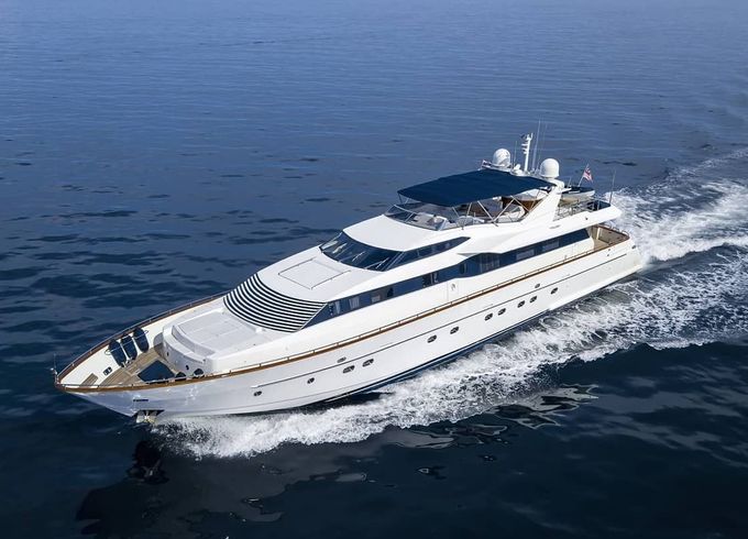 falcon 106ft