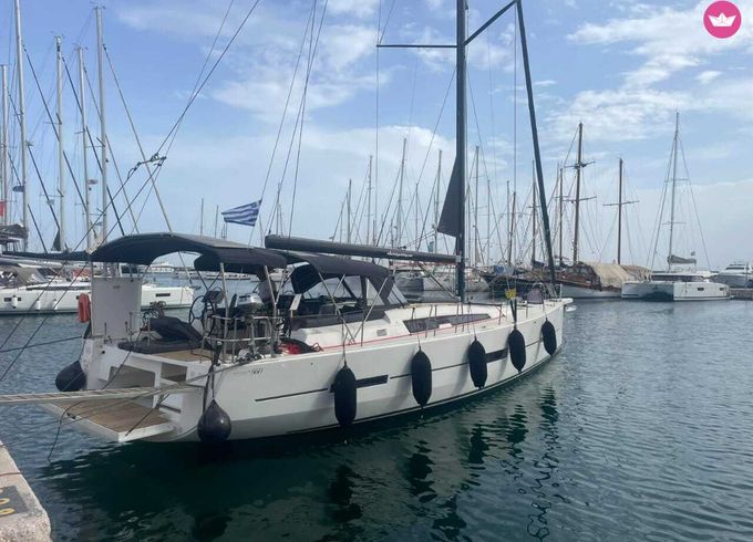 dufour 560
