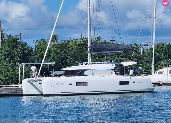 lagoon 42 2025