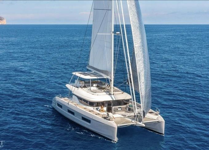 lagoon 60