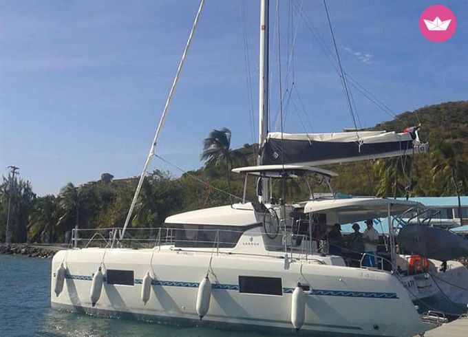 lagoon 42