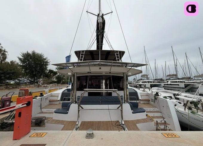 catana group bali 5.2 - 6 + 2 cab.