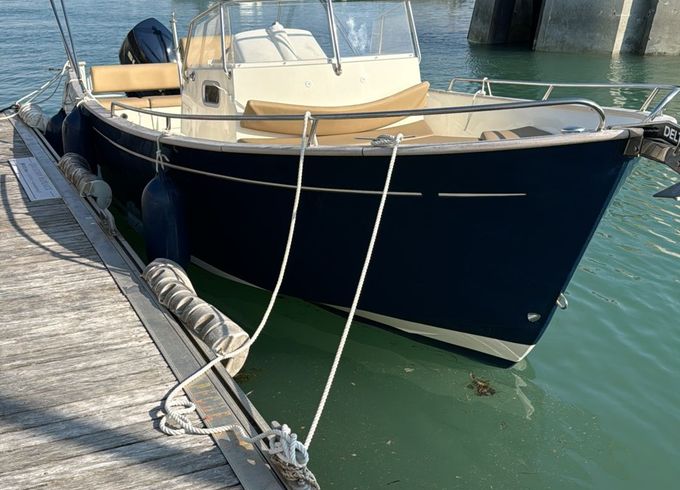 rhea marine 27 open