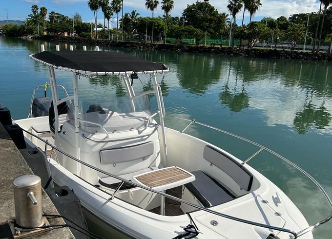 jeanneau cap camarat 7.5 cc