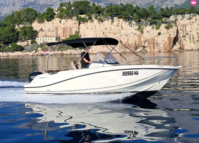 quicksilver 675 activ