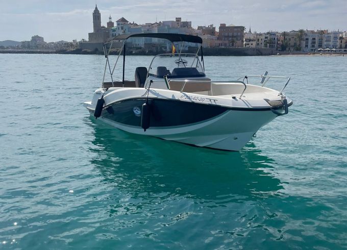 quicksilver activ 605 open