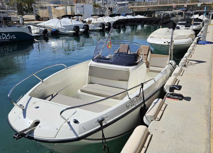quicksilver activ 605 open