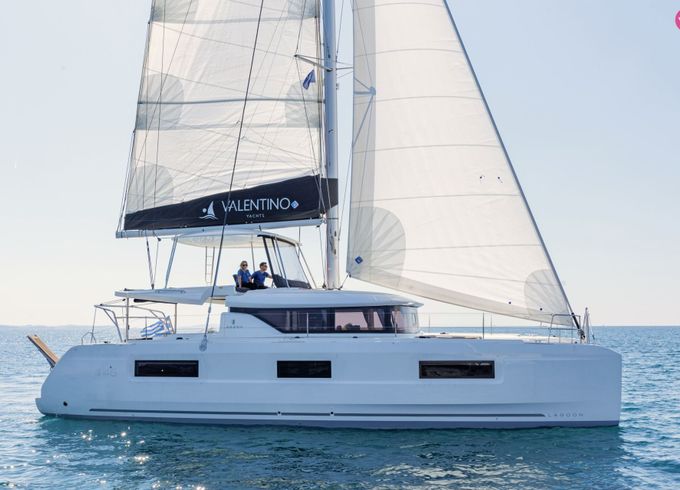 lagoon 46