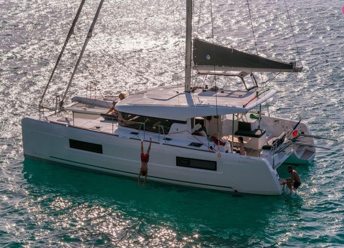 lagoon lagoon 40 (4 cab)