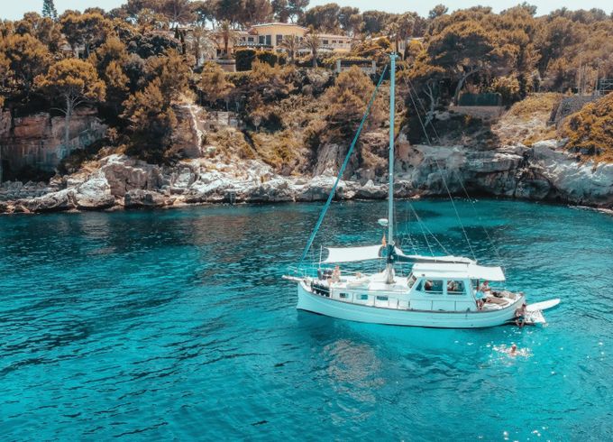 luxury mallorquin llaut private dining available on board