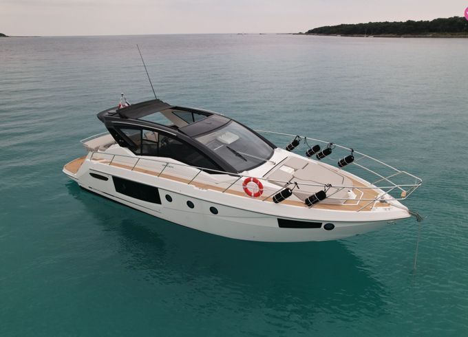 cranchi m44