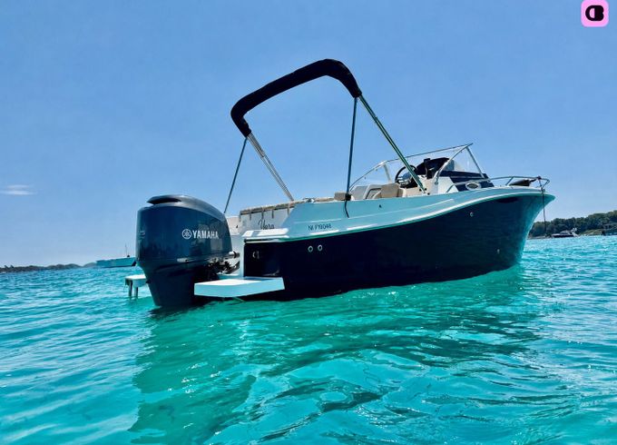 pacific craft 730 sun cruiser