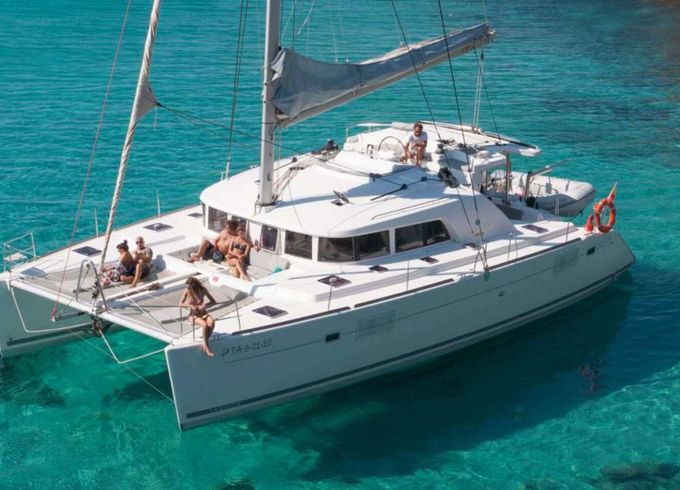 lagoon 440