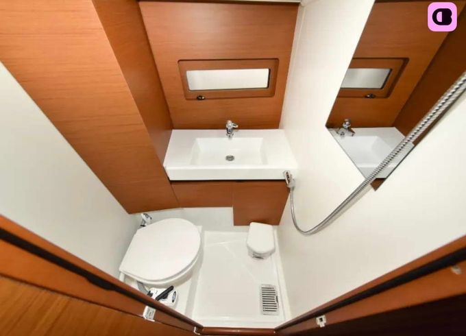 sun loft 47 (7 cab.)