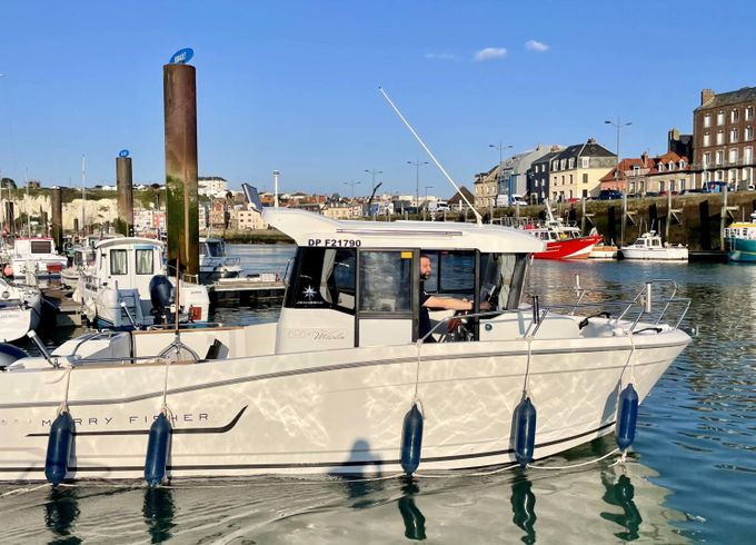 jeanneau merry fisher marlin 695