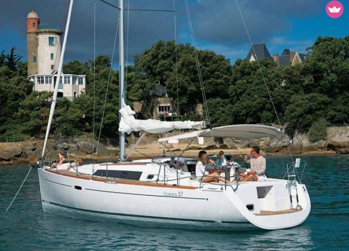 beneteau oceanis 37
