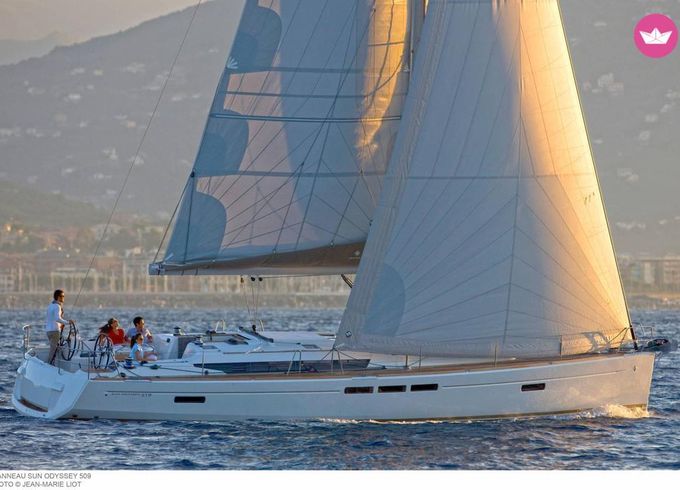 sun odyssey 519