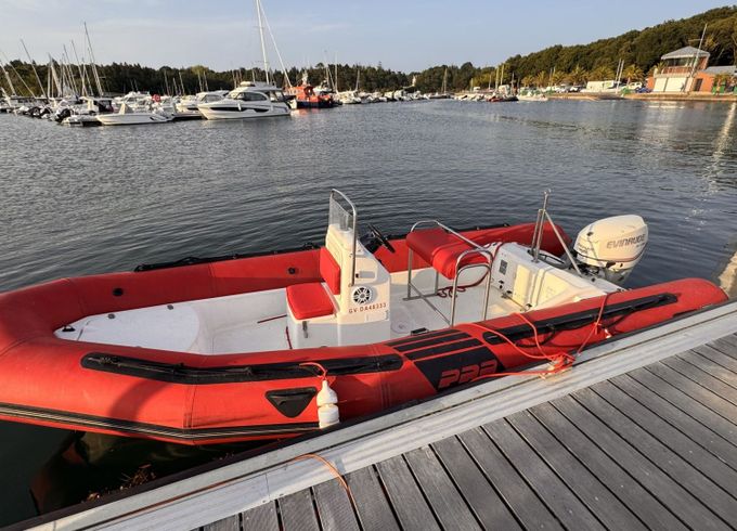 zodiac pro 15 man