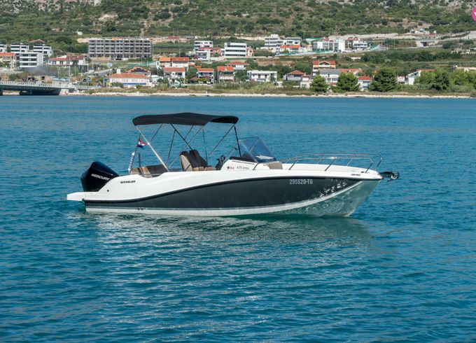 quicksilver 675 open