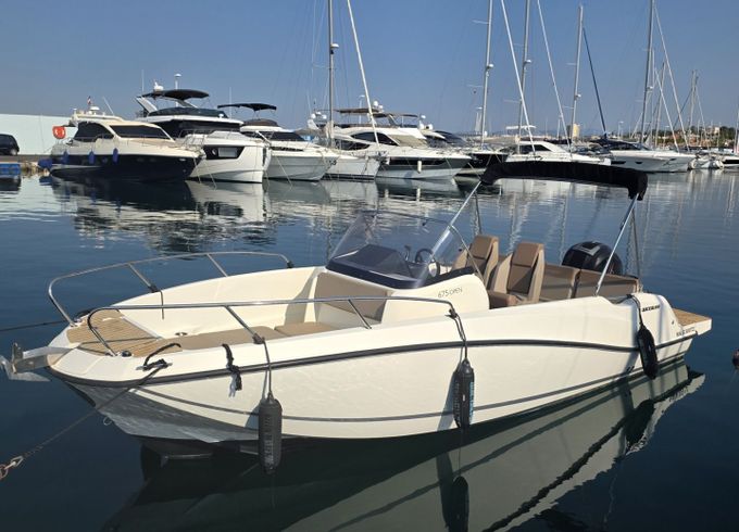 quicksilver activ 675 open