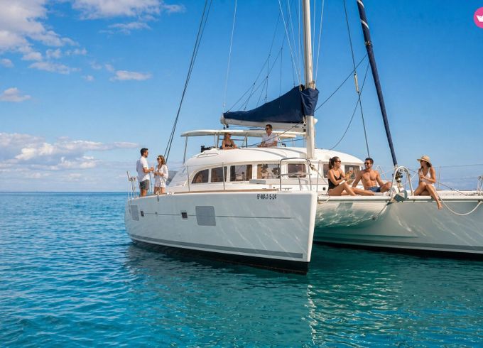 lagoon 38