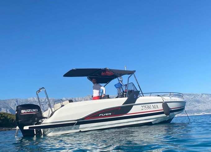 beneteau flyer 7.7 spacedeck