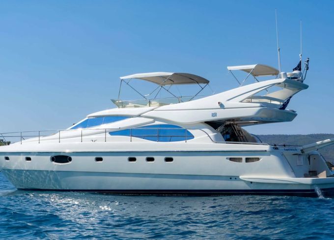 ferretti 591 fly bridge